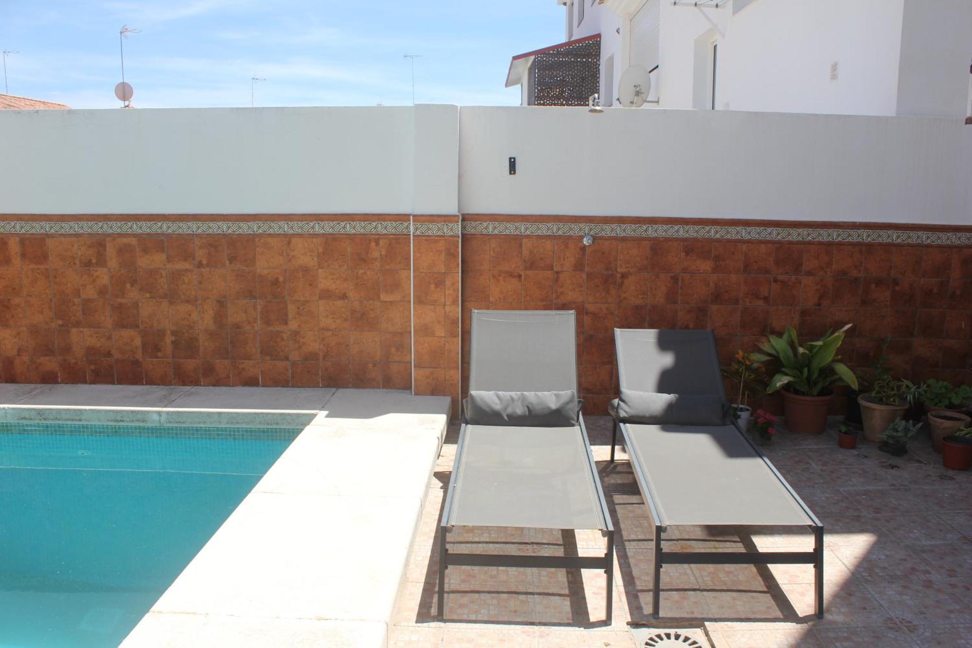 Apartamento Con Piscina En Ciudad Jardin Малага Екстер'єр фото